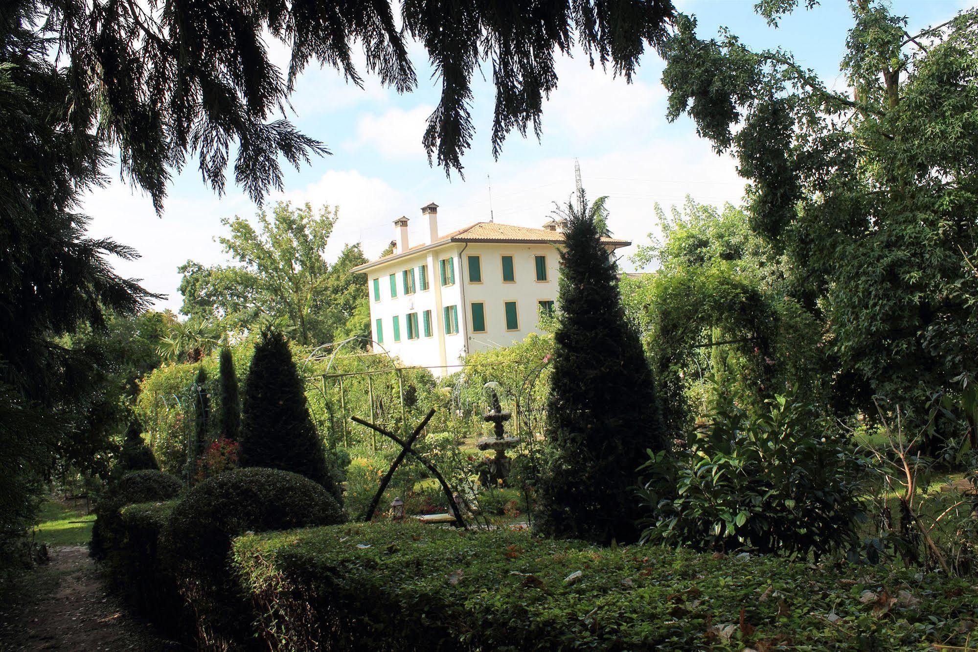 Villa Leonati Padova Bagian luar foto